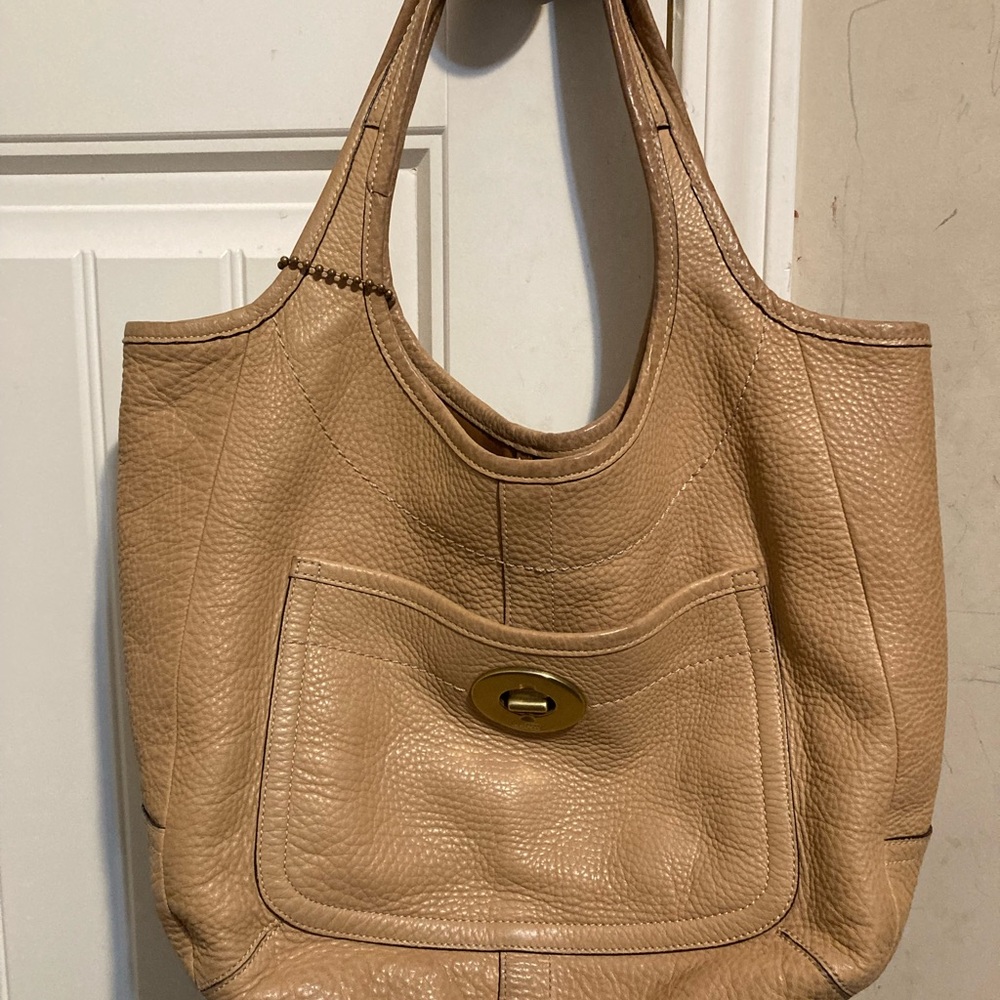 Tote. Authentic, light brown, genuine leather, Coach tote.